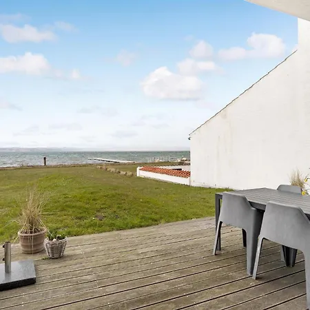 Holiday home Beautiful In With Wifi